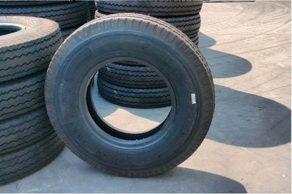 SUNDOM 7.50-16 RIB: A Long-Haul Economy Tire Designed for Light Truck Steering Axles