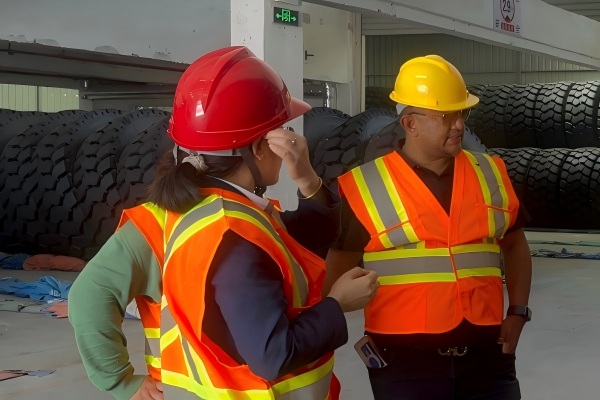 Work hand in hand with African partners to achieve a mutually beneficial future.
