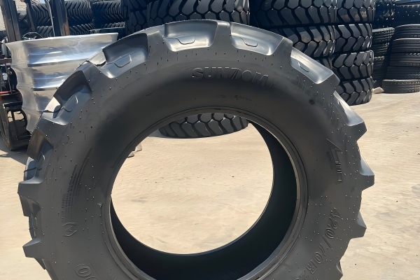  Exceptional Field Traction: In-Depth Analysis of SUNDOM 420/70R28 R-1W Agricultural Radial Tire
